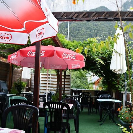 Hotel Le Terminus Le Bourg-dʼOisans Εξωτερικό φωτογραφία