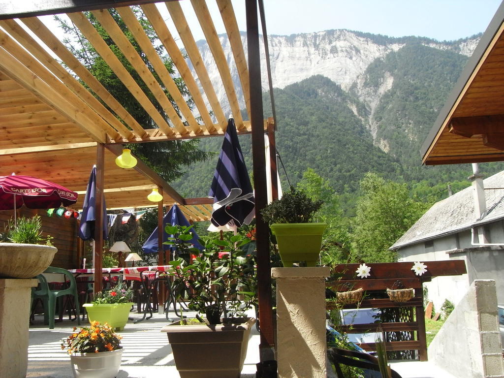 Hotel Le Terminus Le Bourg-dʼOisans Εξωτερικό φωτογραφία