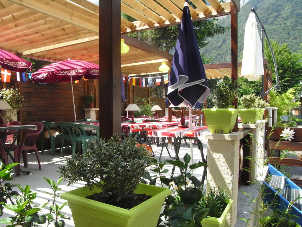 Hotel Le Terminus Le Bourg-dʼOisans Εξωτερικό φωτογραφία