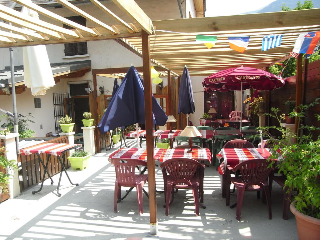 Hotel Le Terminus Le Bourg-dʼOisans Εξωτερικό φωτογραφία