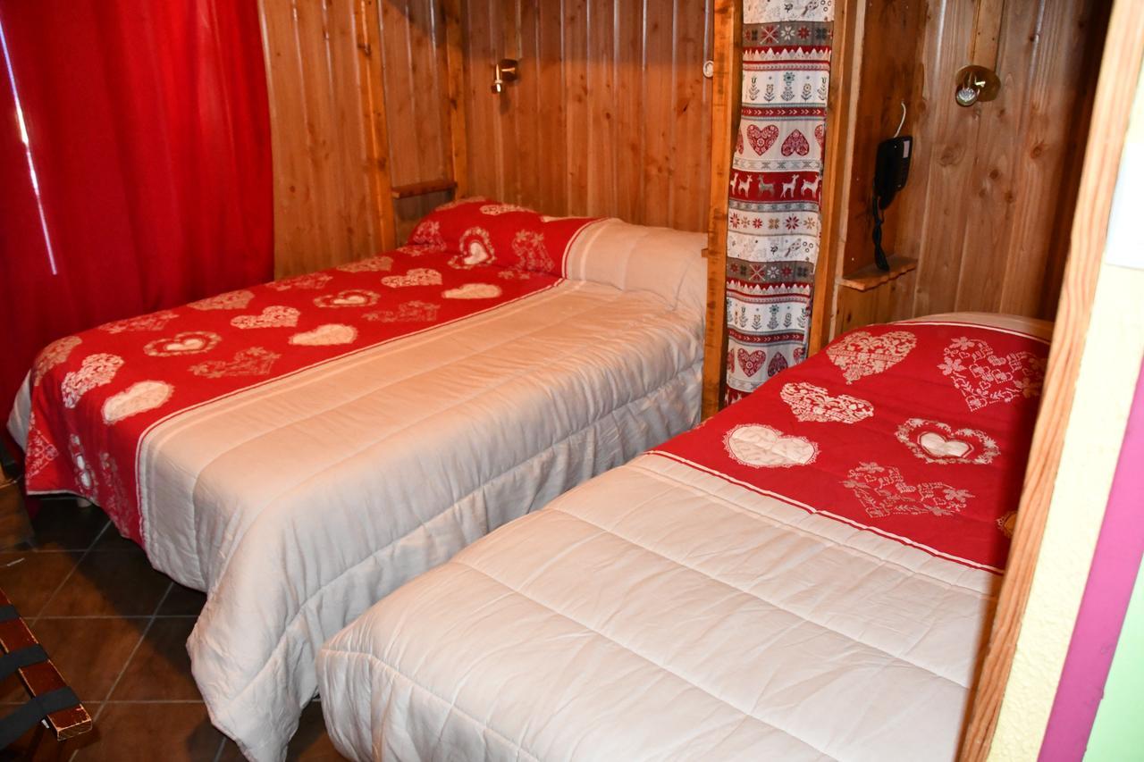 Hotel Le Terminus Le Bourg-dʼOisans Εξωτερικό φωτογραφία